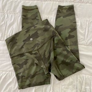 Lululemon Align 25” Size 6